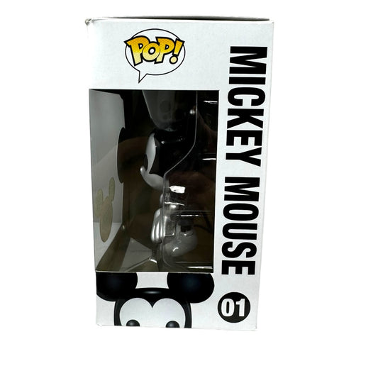 2011 Mickey Mouse 01 Disney Store SDCC LE480