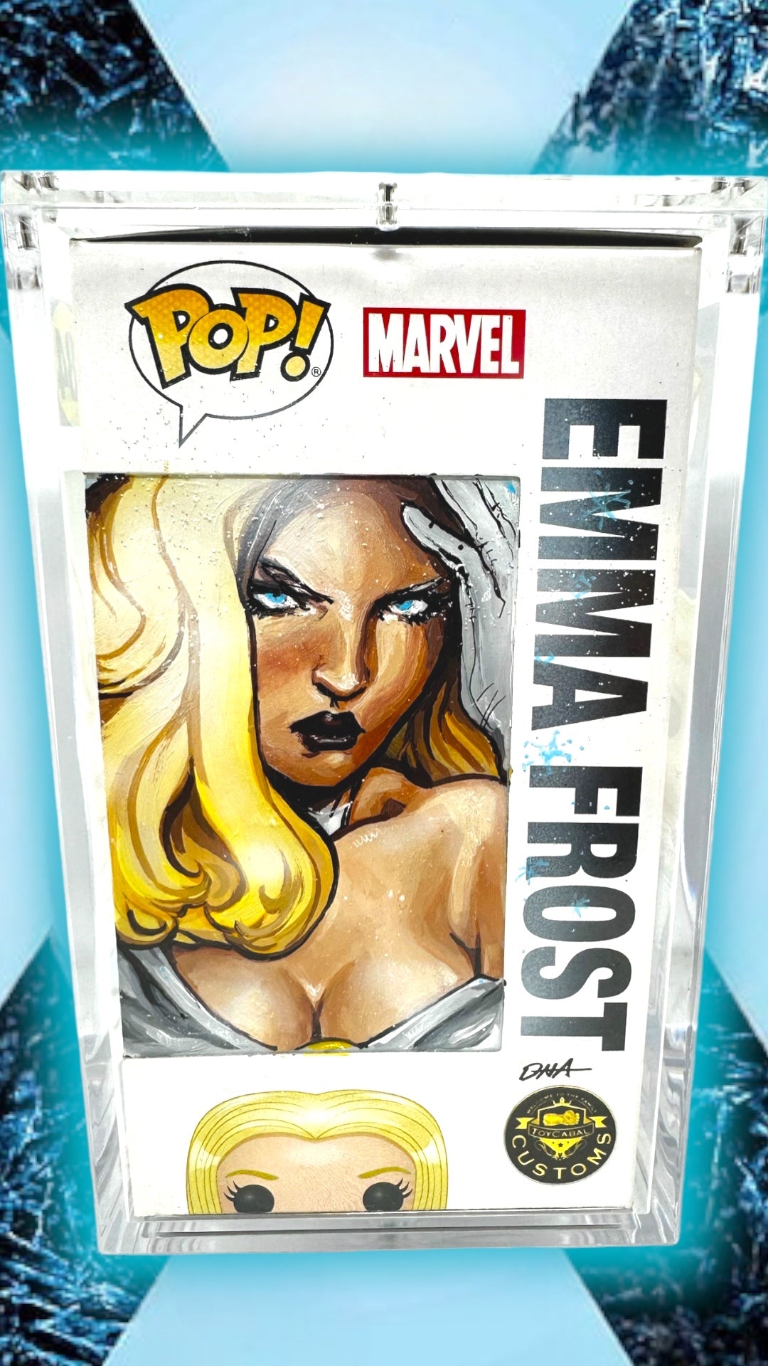 Sold WEBSITE EXCLUSIVE Marvel - Emma Frost 184 TCC X DNA Paint