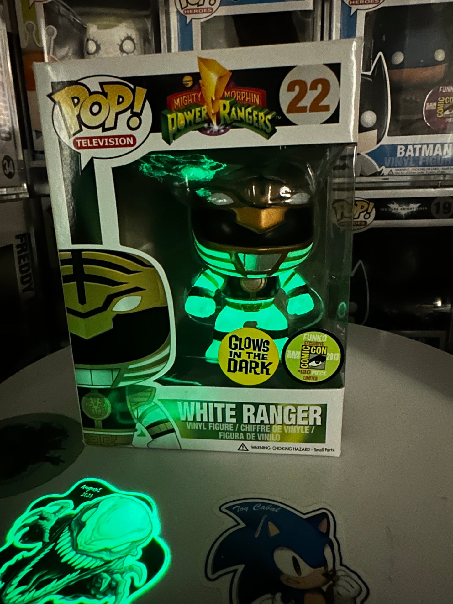 2013 SDCC White Ranger GITD LE480